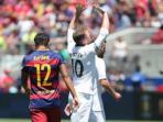 wayne-rooney-melambai_20150726_051649.jpg