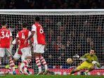 west-ham-united-asal-polandia-lukasz-fabianski-kanan.jpg