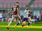 winger-andalan-ac-milan-alexis-saelemaekers-saat-melawan-fiorentina.jpg