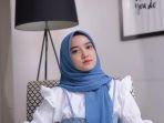 wirda-mansur-lagi-lagi-jelaskan-soal-pendidikan-kini-ngaku-tak-kuliah-di-oxford.jpg