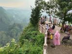 wisata-alam-tebing-keraton-di-cimenyam-kabupaten-bandung_20230604_152445.jpg