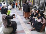 wisata-di-jalan-braga-bandung_20210530_192349.jpg