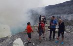 wisata-kawah-gunung-ijen_20141207_165547.jpg