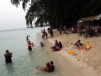 wisata-kepulauan-seribu_20161111_200204.jpg