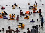 wisata-pantai-ancol-libur-lebaran_20180617_181110.jpg