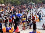 wisata-pantai-ancol-libur-lebaran_20180618_200813.jpg
