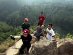 wisata-tebing-keraton-taman-hutan-raya-bandung_20180702_130632.jpg