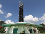 wisata-tugu-khatulistiwa-pontianak_20150224_153016.jpg