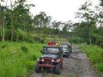 wisatawan-bisa-menikmati-sensasi-naik-jeep.jpg