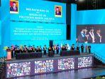 wisuda-hybrid2.jpg