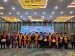 wisuda-ibi-di-tmii.jpg