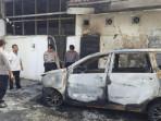 Hebohkan Seminyak Bali: Bule Australia Rampas Mobil, Tabrak 2 Orang Lalu Bakar Kendaraan