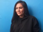 wulan-guritno-ditemui-usai-melakukan-promo-film-jailangkung_20170629_190830.jpg
