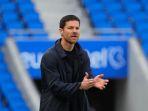 xabi-alonso-real-sociedad.jpg