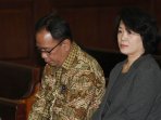 xaveriandy-sutanto-dan-memi-jalani-sidang-dakwaan_20161108_183406.jpg