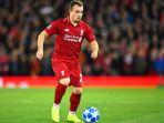 xherdan-shaqiri-giring-bola.jpg