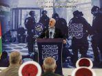 yahya-sinwar-pemimpin-hamas-di-gaza-berbicara-saat-acara-buka-puasa.jpg