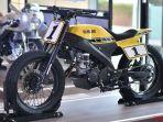 yamaha-xsr155-flat-tracker.jpg