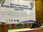 yan-mandenas-siap-majukan-imi-papua_20170815_163501.jpg