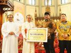 yaqut-cholil-qoumas-gereja-katedral-jakarta-nih3.jpg