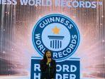 yolla-yuliana-di-acara-guinness-world-records.jpg