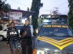 yoriansor-lakapu-19-bersama-aparat-kepolisian-polres-kupang-kota.jpg