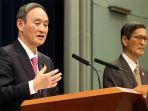 yoshihide-suga-dengan-profesor-omi.jpg