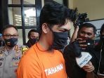 youtuber-ferdian-paleka-akhirnya-berhasil-dirungkus-polisi_20200508_210410.jpg