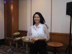 yura-yunita-jadi-host.jpg