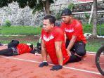 zaenal-aripin-saat-menjalani-latihan.jpg