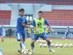 zalnando-kanan-pemain-anyar-persib-bandung.jpg