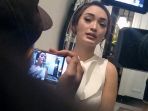 zaskia-gotik-hadiri-resepsi-pernikahan-ratu-meta_20190811_091925.jpg