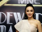 zaskia-gotik-juri-dewi-dewi-mahadewi-the-show_20160204_155516.jpg