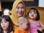 zaskia-mecca-anak_20160928_124410.jpg