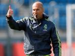 zinedine-zidane-jempollll_20160305_212701.jpg