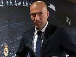 zinedine-zidane-ngancingggg_20160108_204900.jpg