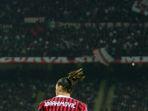 zlatan-ibrahimovic-keacmilan.jpg