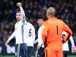 zlatan-ibrahimovic_20170103_021513.jpg