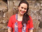 zoya-amirin-000.jpg