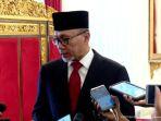 zulkifli-hasan-usai-jadi-menteri-perdagangan.jpg