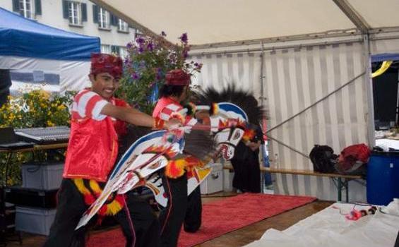Jaranan Kuda 'Go International' Lewat Bern, Swiss - aae3.jpg
