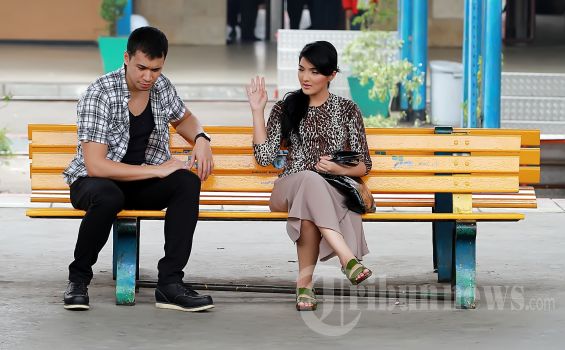 Pertanyaan Untuk Ashanty: Habis Diapain Kok Kesakitan? - 20120925_Syuting_Video_Klip_Ashanty_8700.jpg