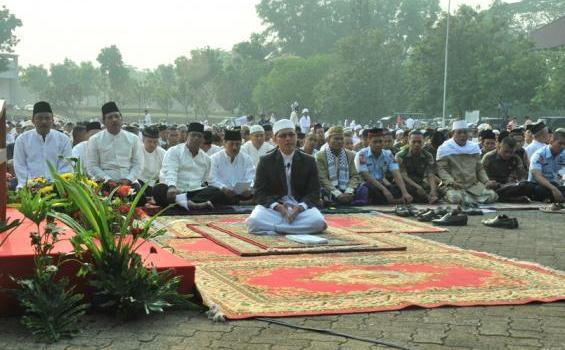 Foto-foto Panglima TNI Salat Idul Adha di Lapangan Parkir (Foto) - 01_(3).JPG