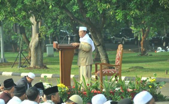 Foto-foto Panglima TNI Salat Idul Adha di Lapangan Parkir (Foto) - 01_(5).JPG