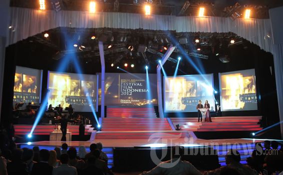 FFI 2012 Didominasi Kemenangan FTV Pahala Terindah - 20121129_Malam_Anugerah_Piala_Vidia_FFI_2012_8868.jpg