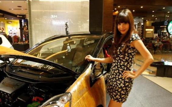 SPG Cantik Ini Sudah Punya Pacar atau Belum Ya? - 201211_8_192351p.JPG