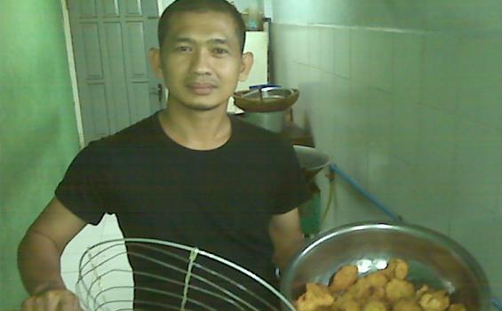 Heni Hermawan, Dulu Sopir Kini Juragan Catering Beromzet Ratusan Juta - heni1.jpg