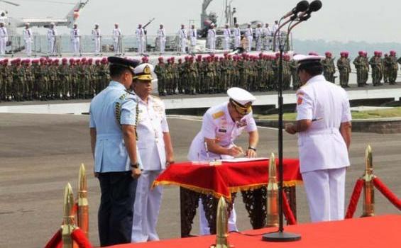 Foto-foto Serah Terima Jabatan Kepala Staf TNI Angkatan Laut (Kasal) - 27_Sertijab_Kasal_(3).jpg