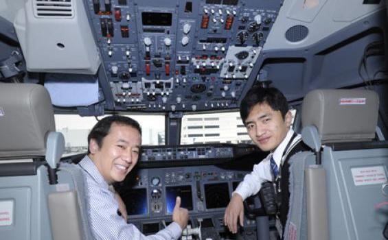Foto-foto Pesawat Kepresidenan RI Boeing Business Jets 2 - 20120210_boeing_BBJ2_interior1_china.jpg