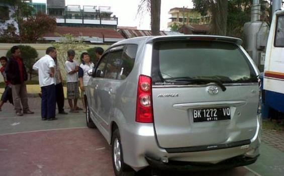 Ini Dia Avanza Penabrak 17 Siswa Bodhicitta - Mobil_Avansa_tabrak_1.jpg